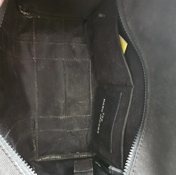 Marc Jacobs Black Tote Bag - Picture 4 of 9